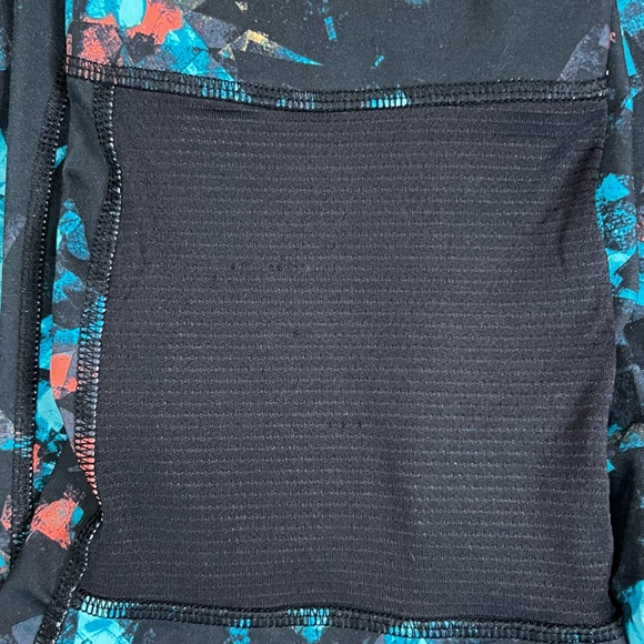 Old Navy Active Go-Dry Splash Print Cropped Leggings XL Preowned Athleisure - Picture 9 of 12